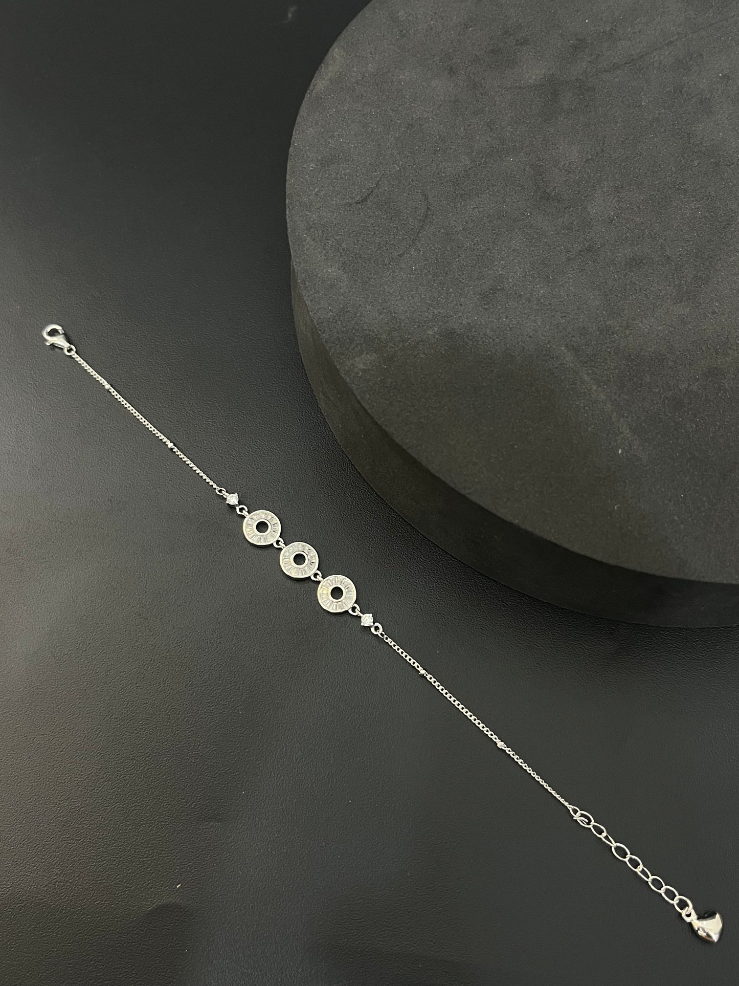 Silver Ladies Bracelet 3circles