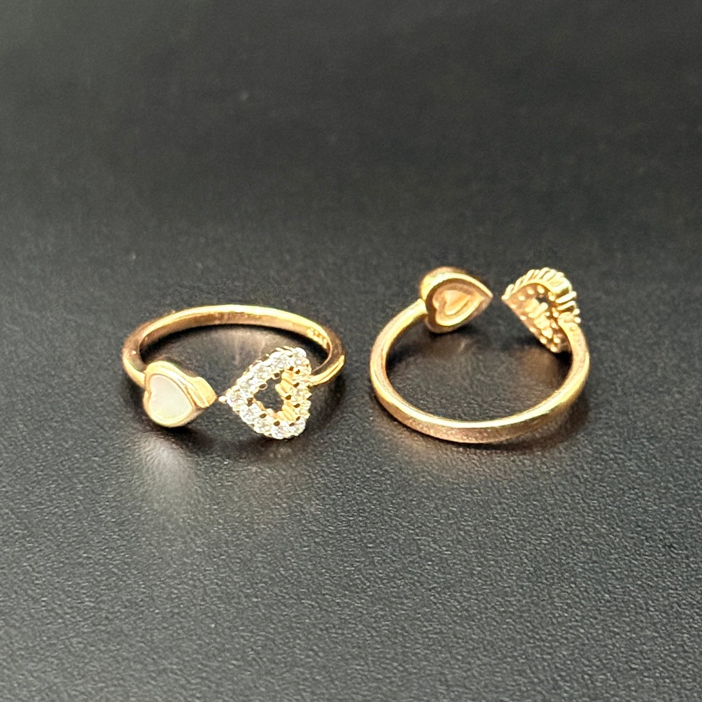 Silver Ladies Toe Rings Heart & Mop RG