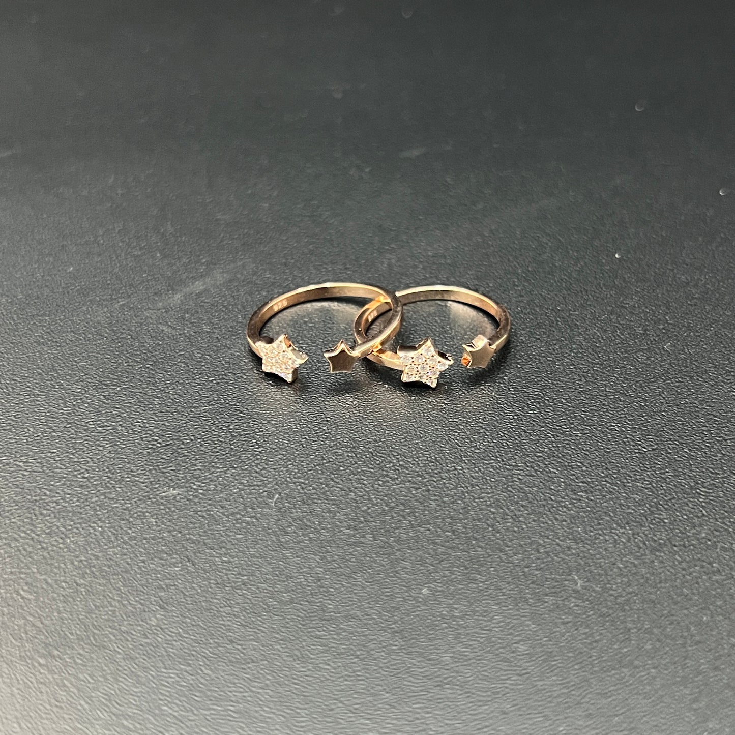 Ladies Toe Rings Star RoseGold Finish