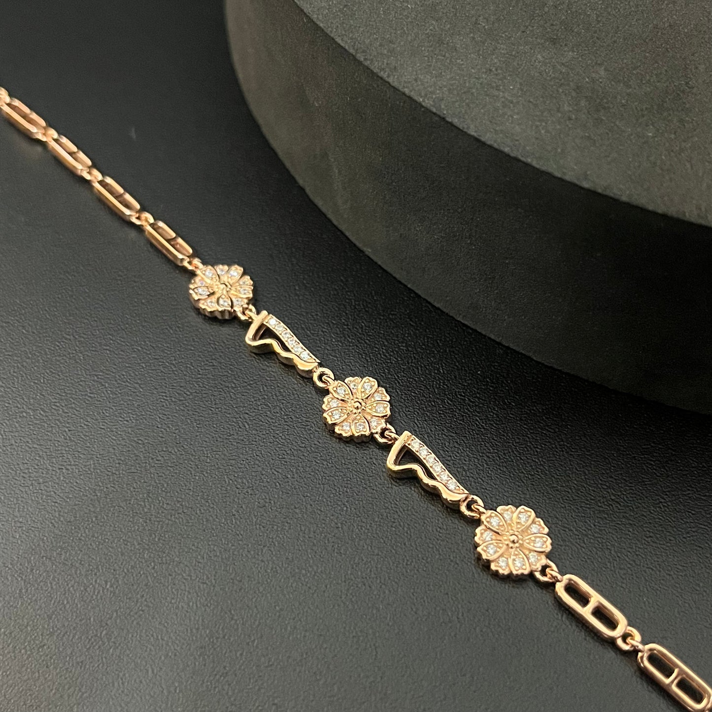 Silver Ladies Bracelet Flower RG