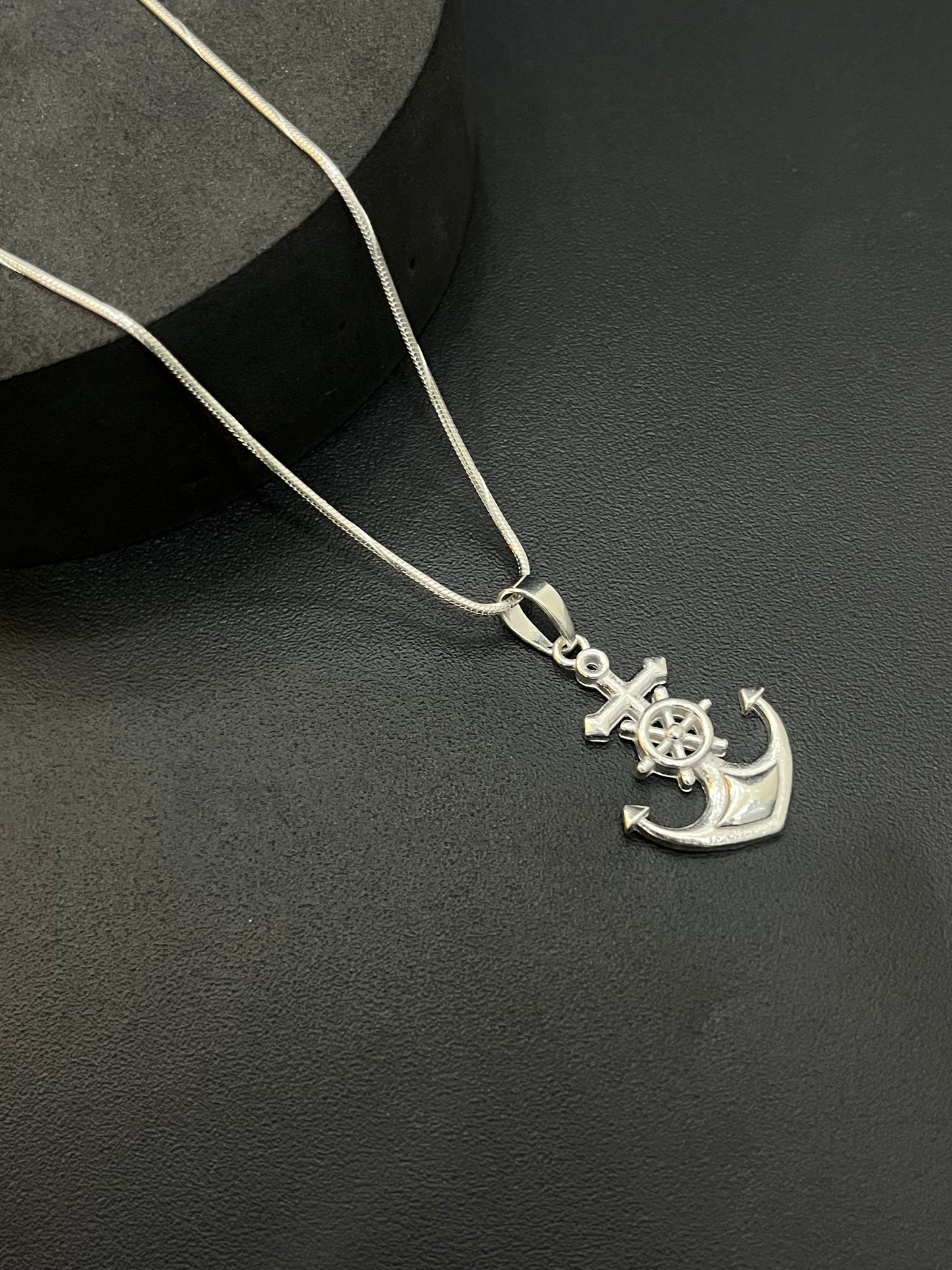 Silver Anchor Ds2 Pendant