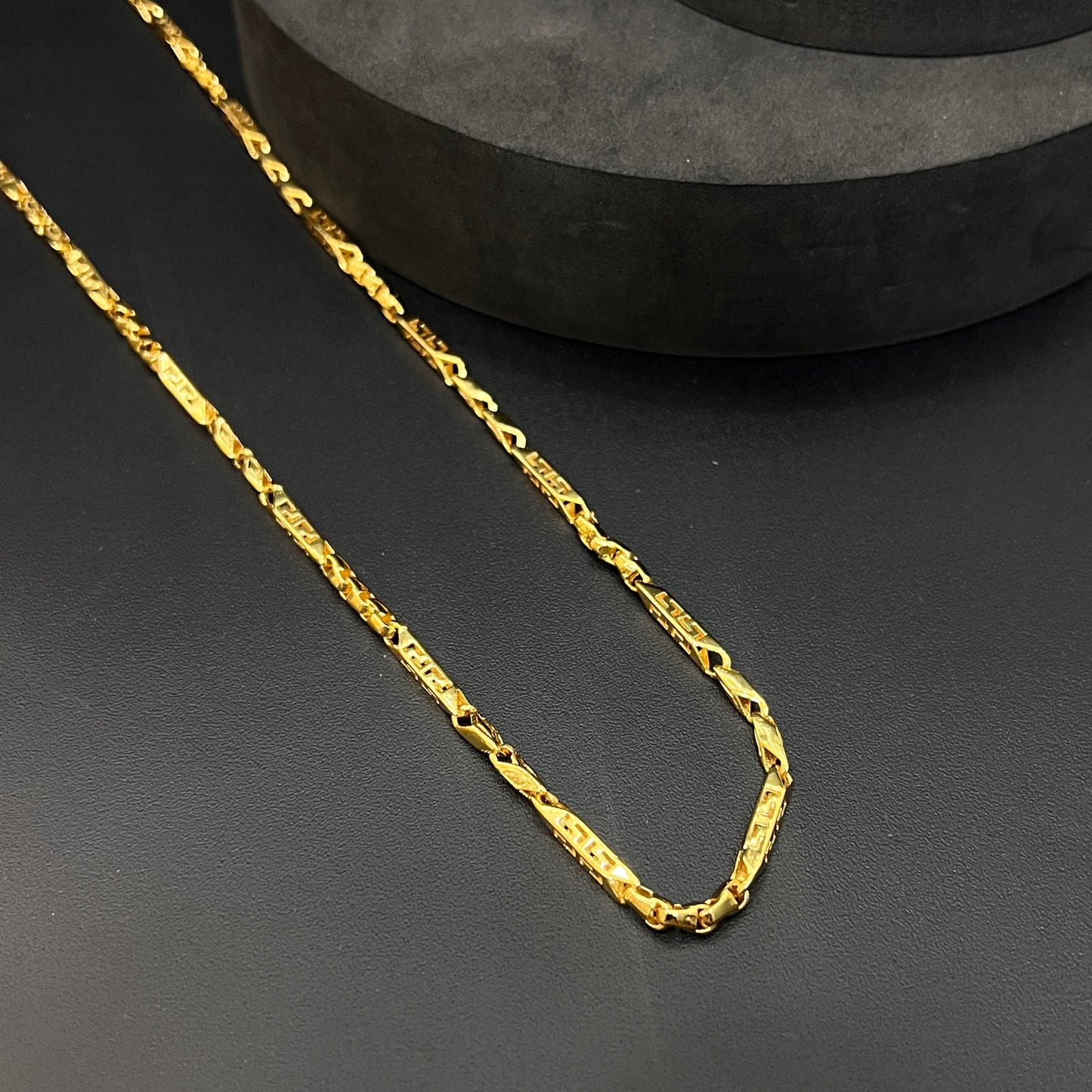 Mens Chain Gold Finished Italian Checkers Cut 03