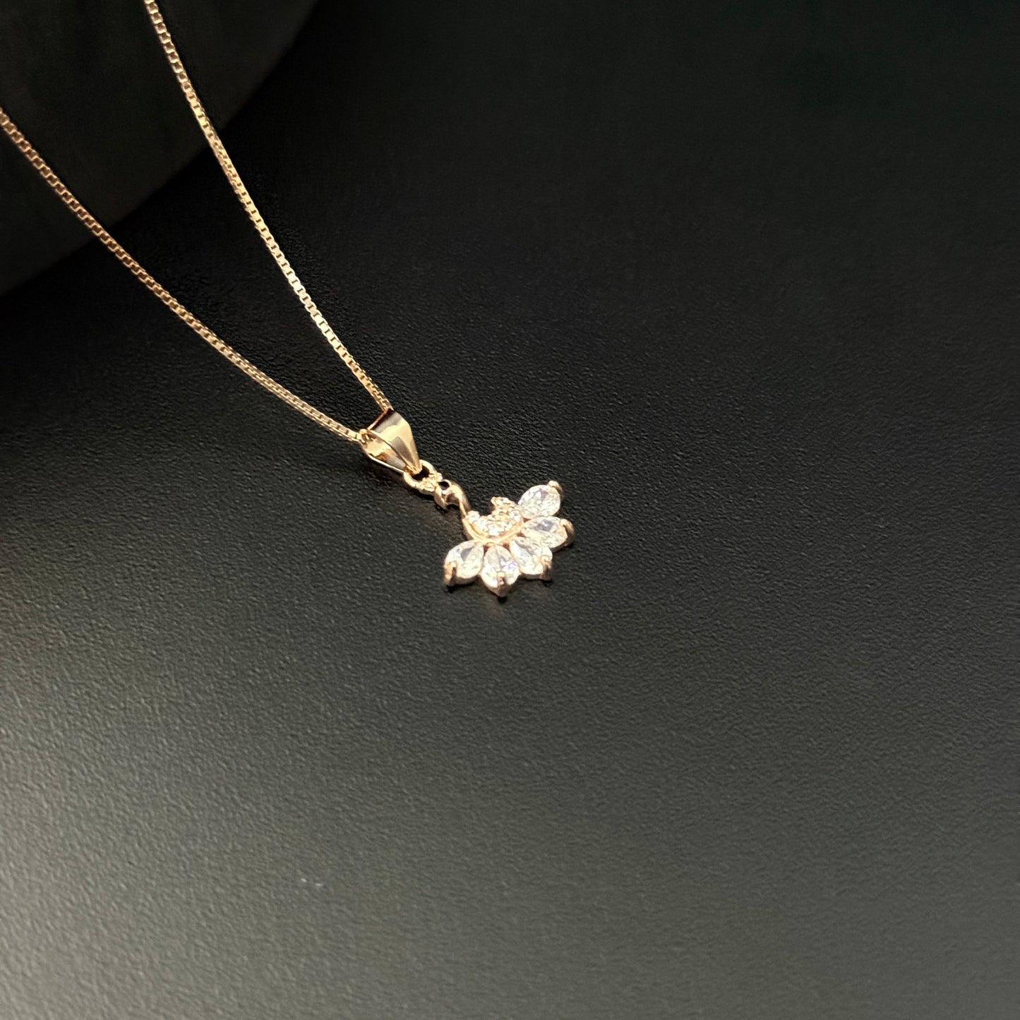 Ladies Pendant Peacock