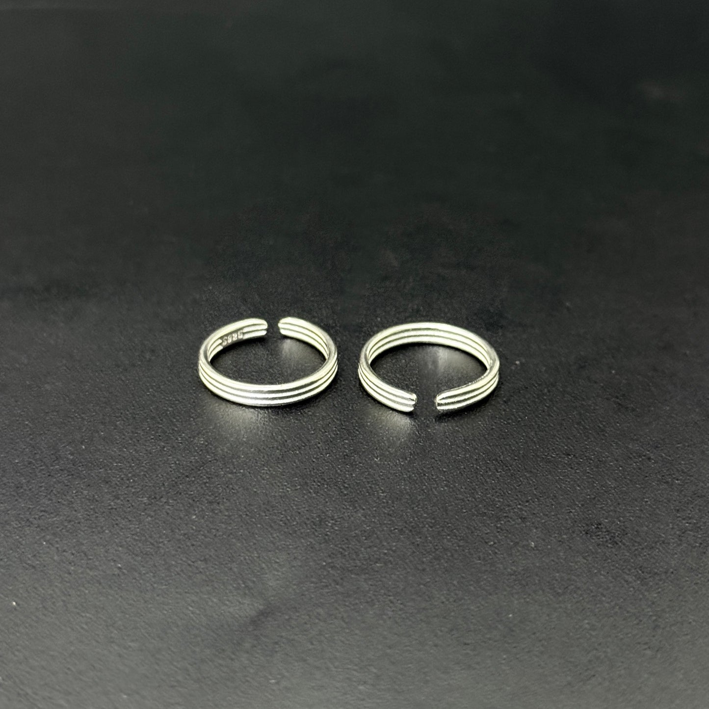 Ladies Silver Toe Rings_Zen Orbit SS