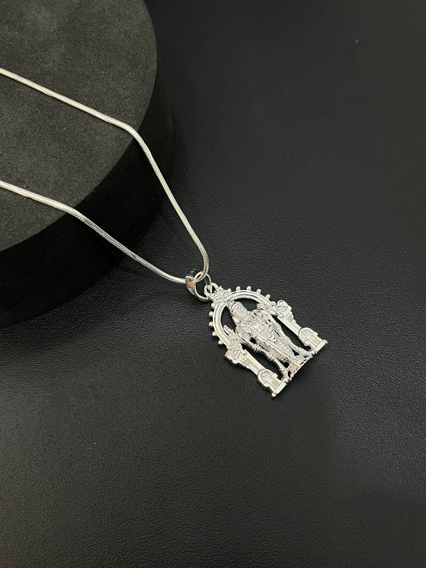 Silver Pendants Murgar 02