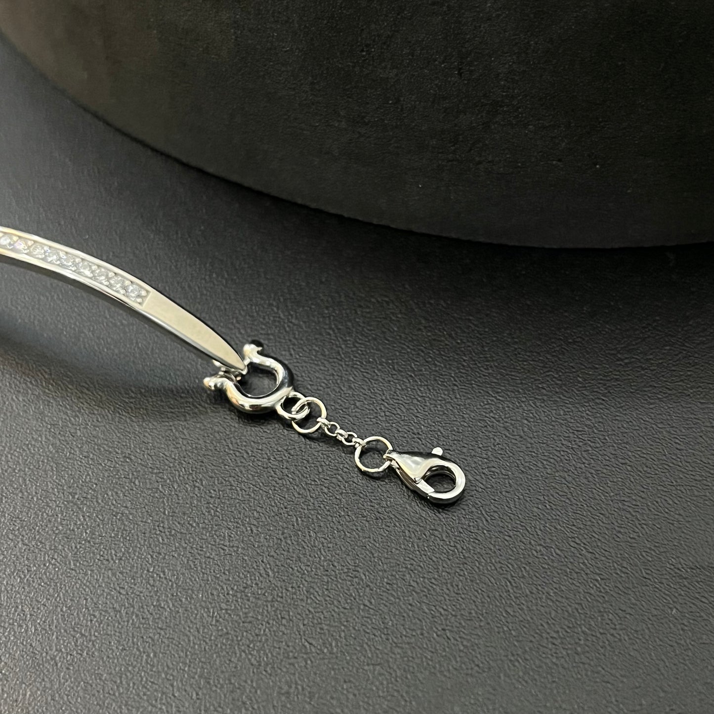 Silver Ladies Bracelet Dual Kada With American Diamond Round