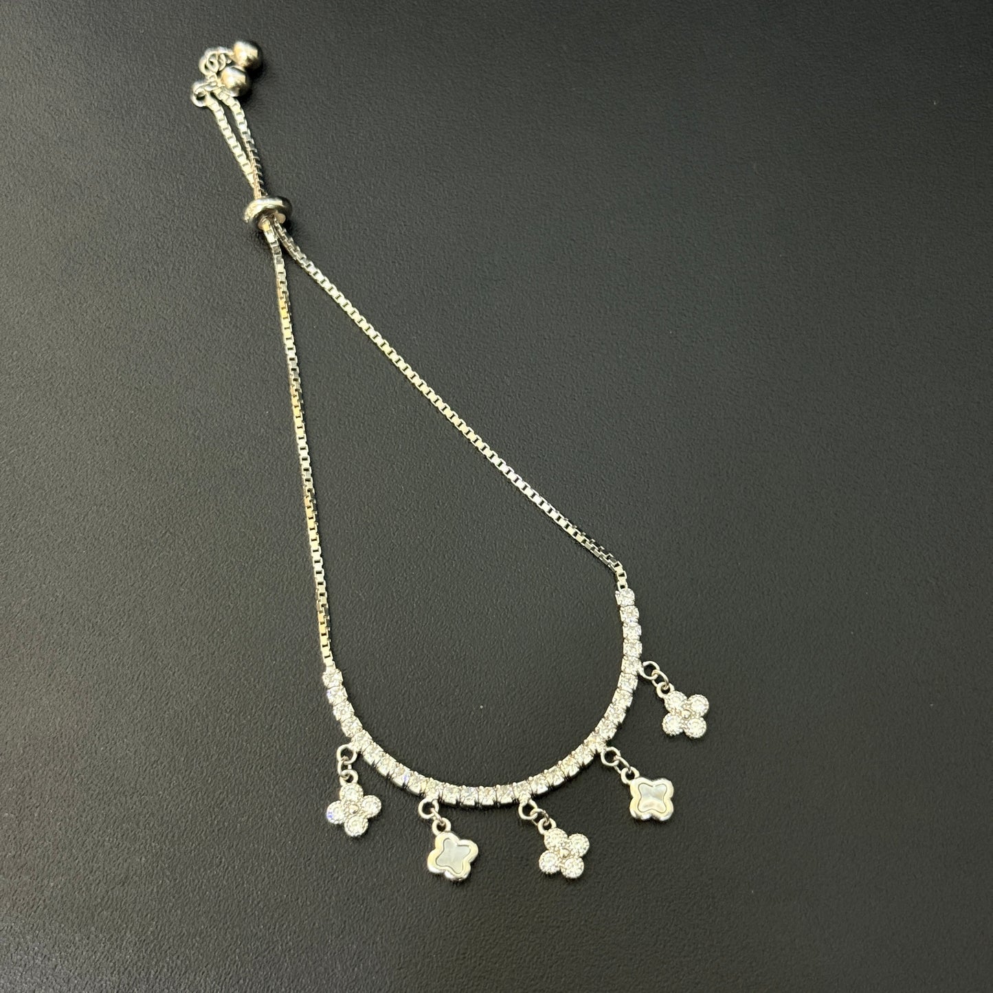 Silver Ladies Bracelet Adjustable Push lock DS 08 SS