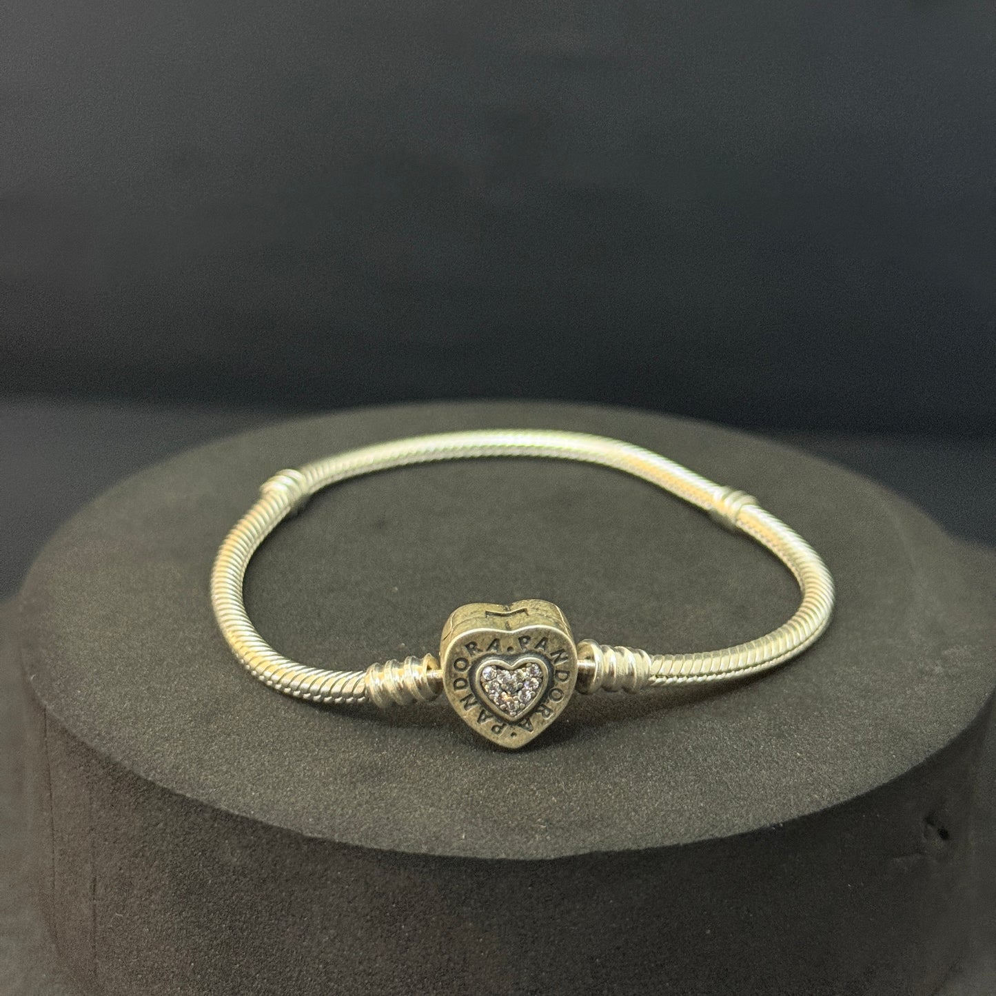 Silver Ladies Pandora Bracelet Click Lock