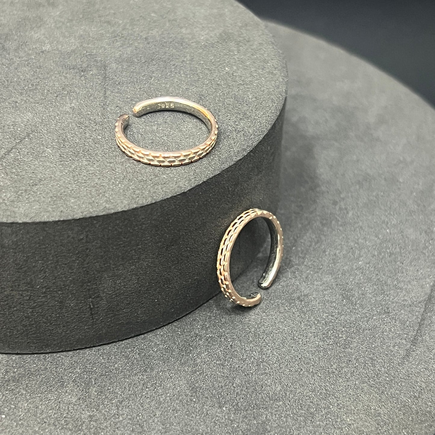 Ladies Toe Rings Two Tone