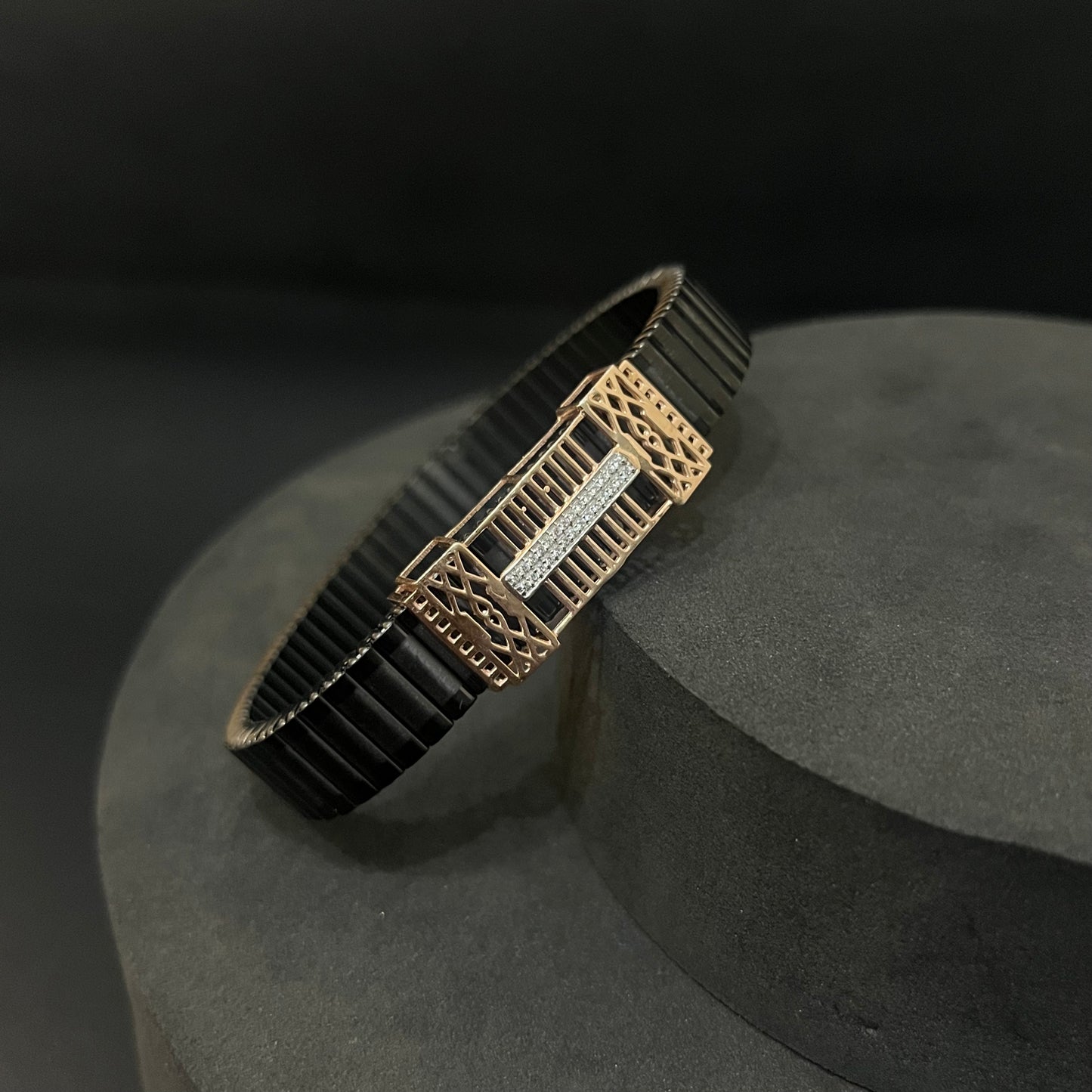 Silver Mens Flexible Band Sleek Cuit