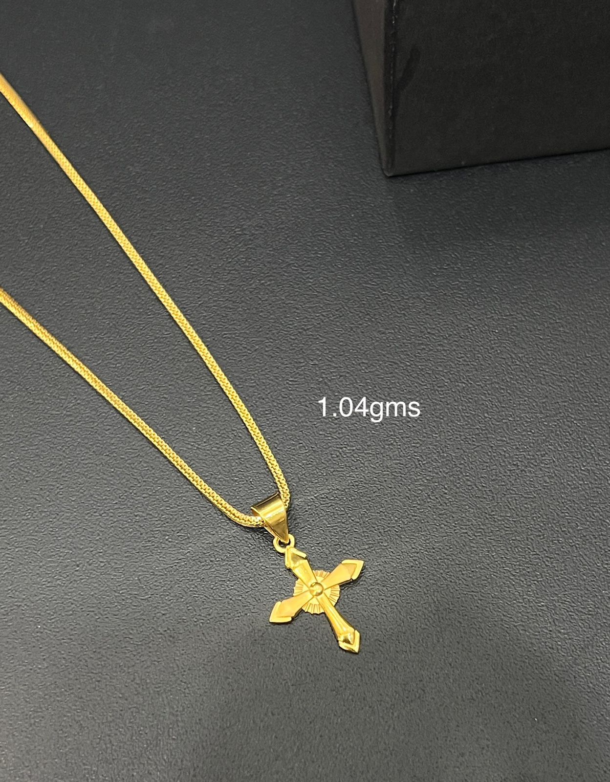 Cross Pendant Gold 916 KDM BIS Hallmarked