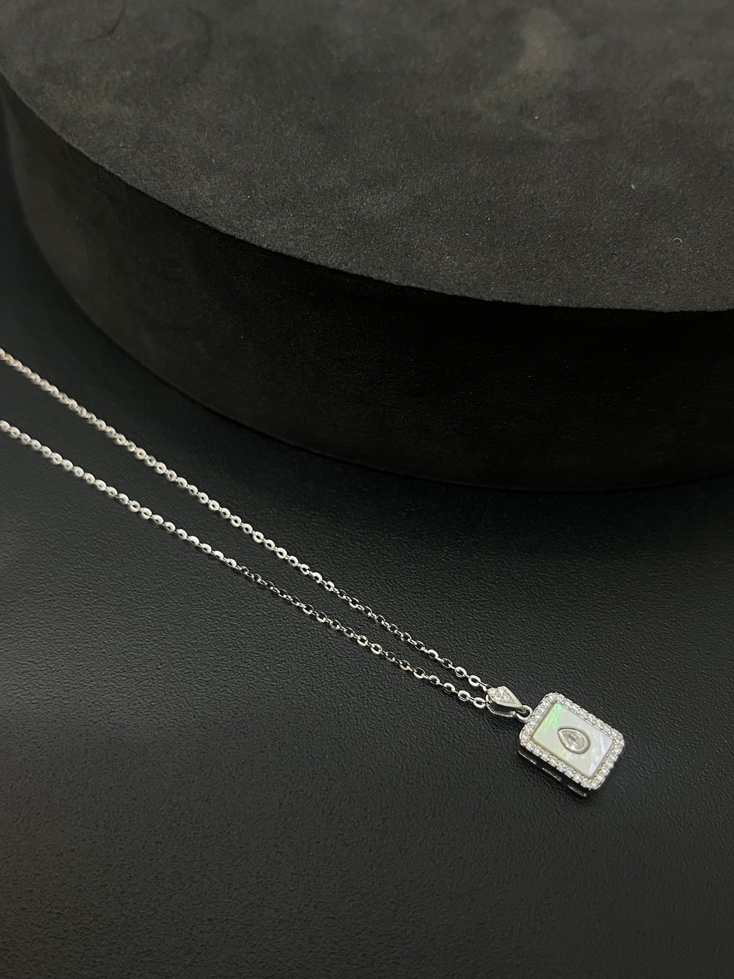 Ladies Silver Chain Rectangular Cnc Box