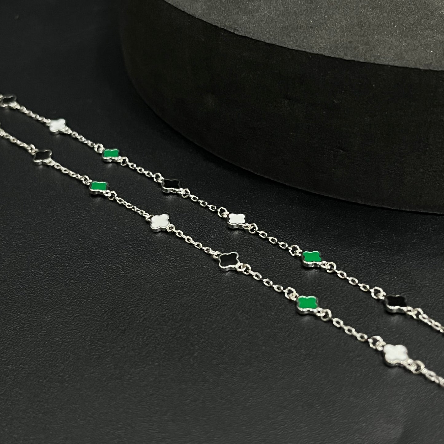 Silver Ladies Chain Clover Cut