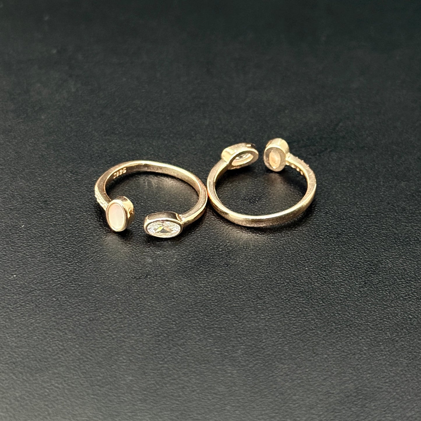Ladies Toe Rings Rosegold oval Stones