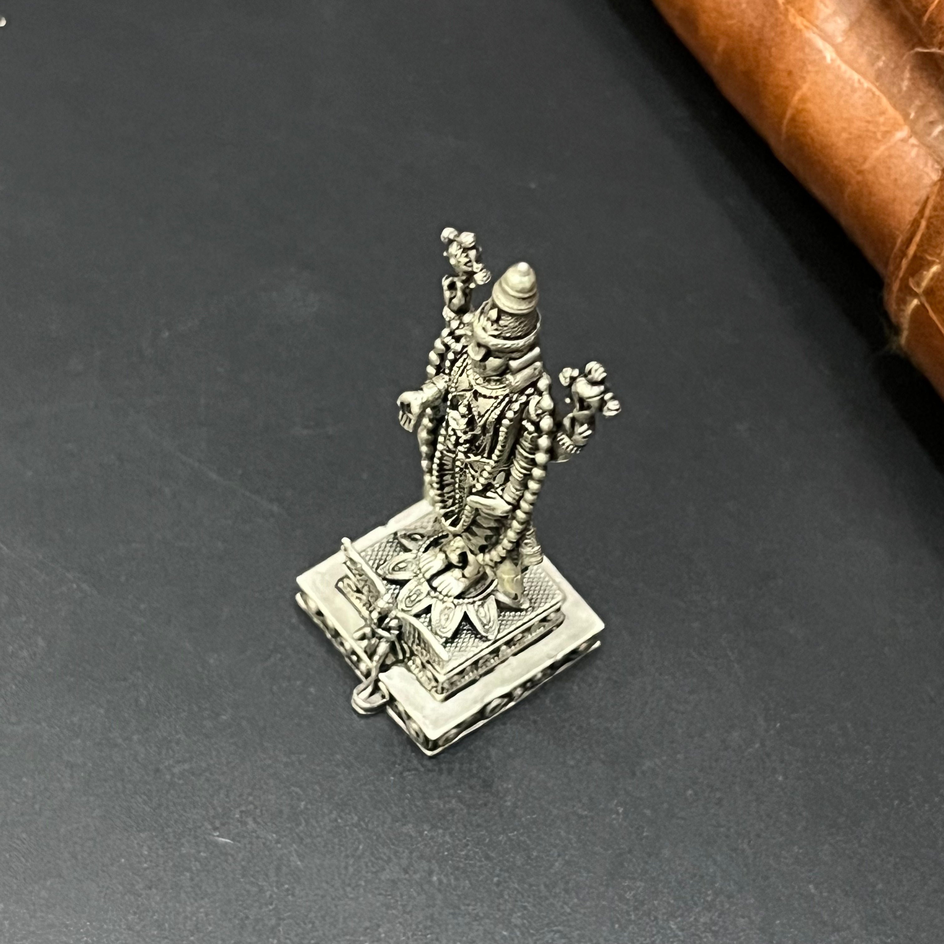Silver Idol Antique Maha Vishnu Perumal 925