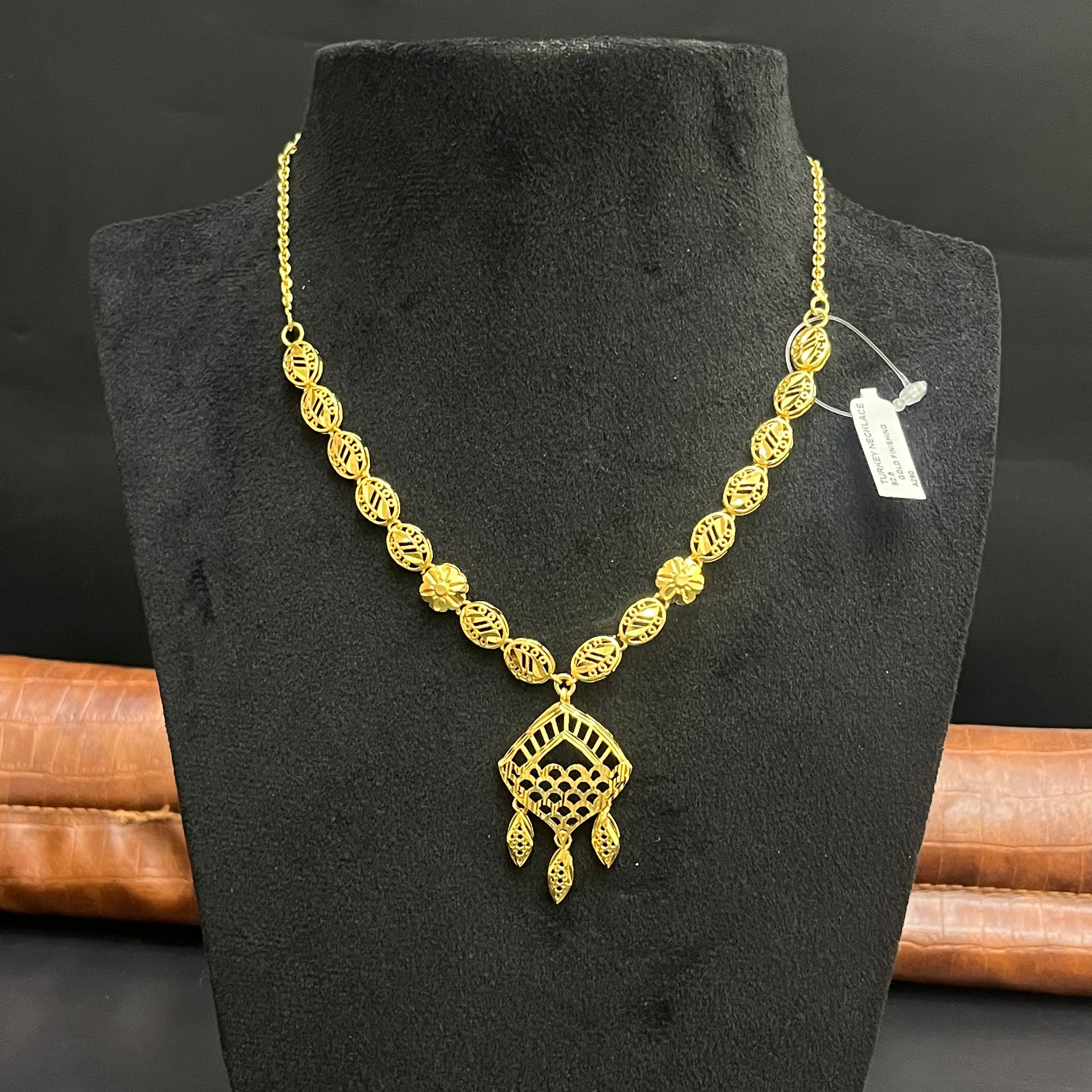 Silver Ladies Necklace Stylish Turkey Edition Gold Finish 925