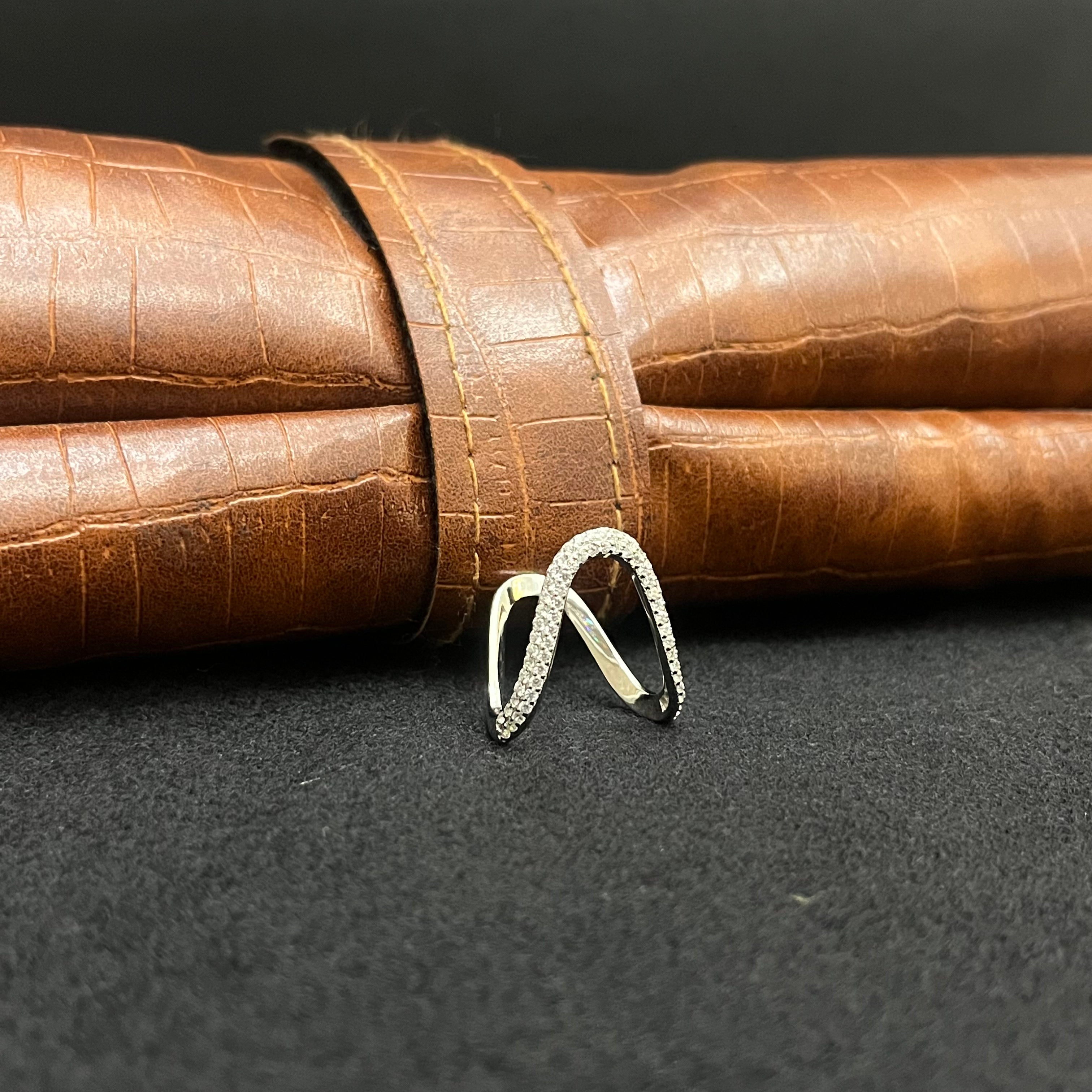 Silver Ladies Ring Vanki DS5 925