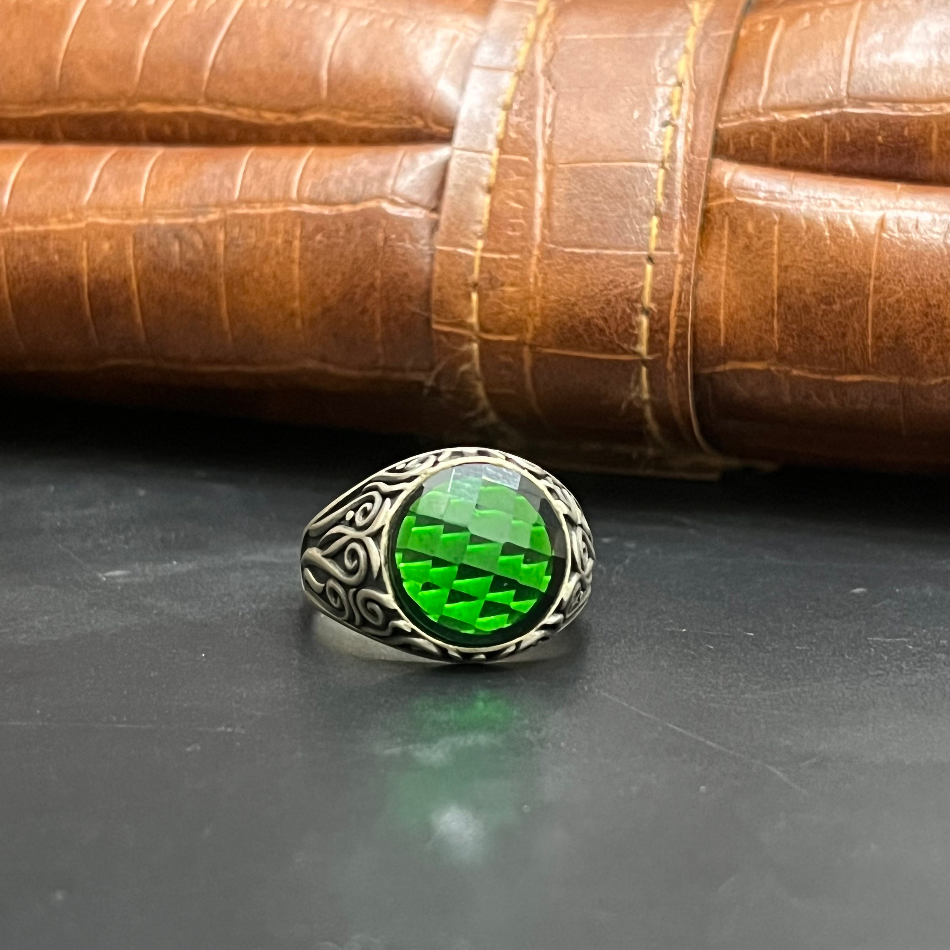 Silver Mens Ring Antique Floral Green Emrald Stones 925