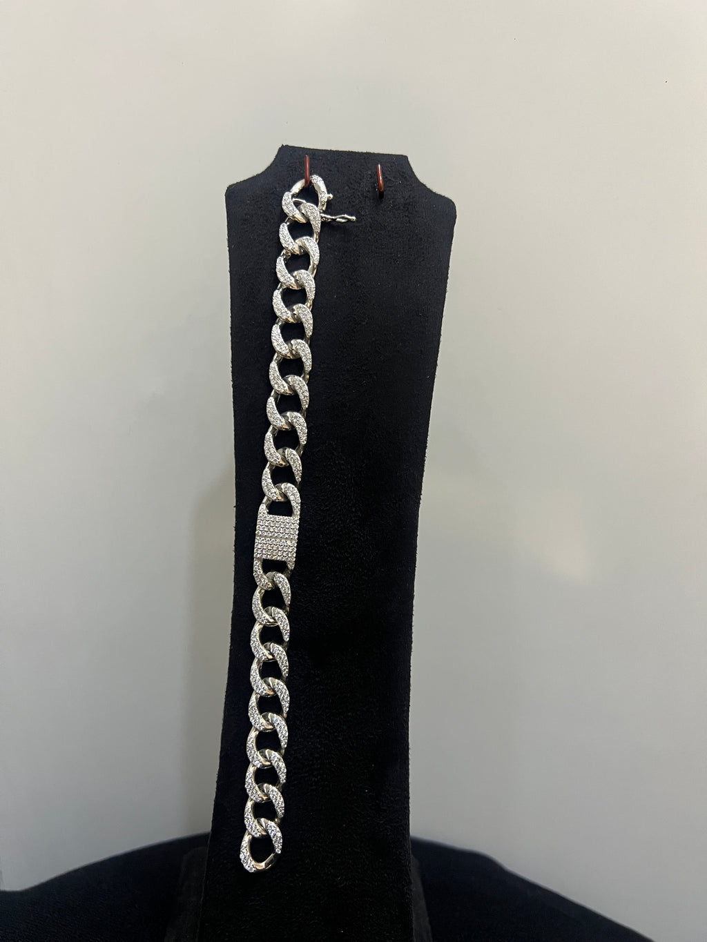 Silver Gents Cuban Bracelet Centre 2