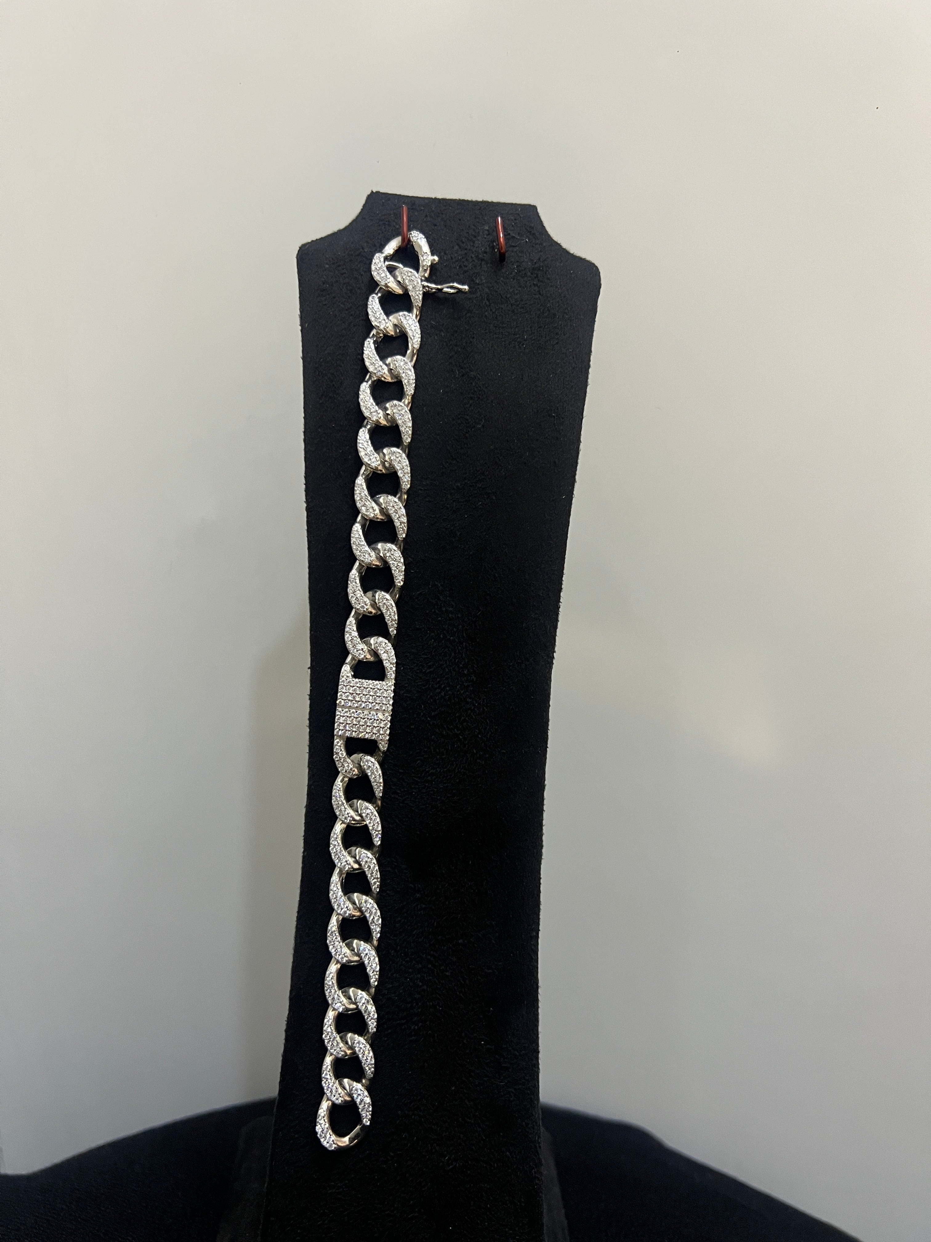 Silver Gents Cuban Bracelet Centre 2