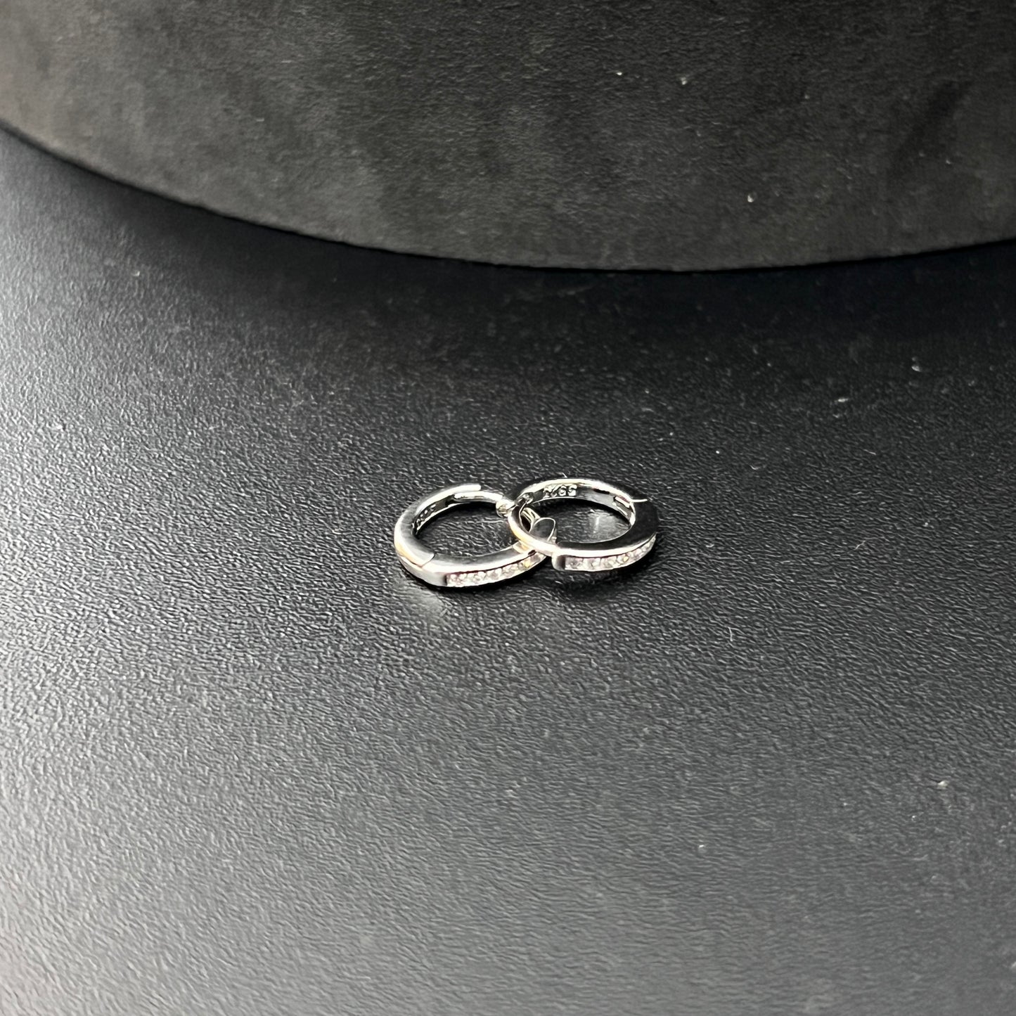 Silver Ear Ring (Earloops) Unisex Model Pair