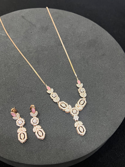 Ladies Rosegold Necklace Set