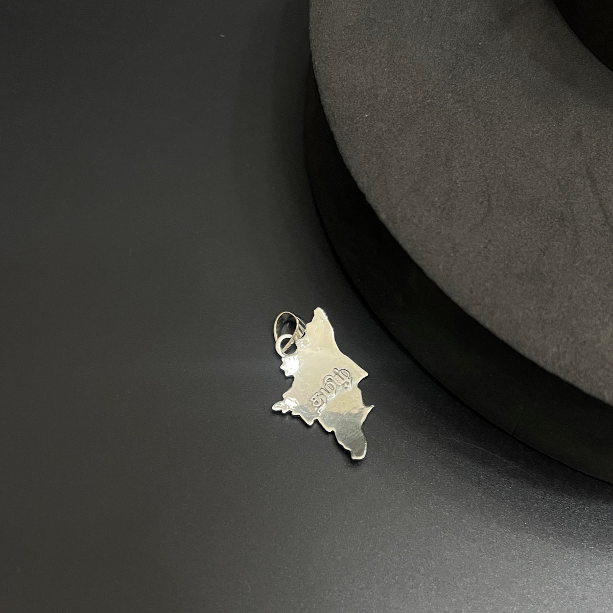 Silver Customised Pendant Tamilnadu Shape & Font 925