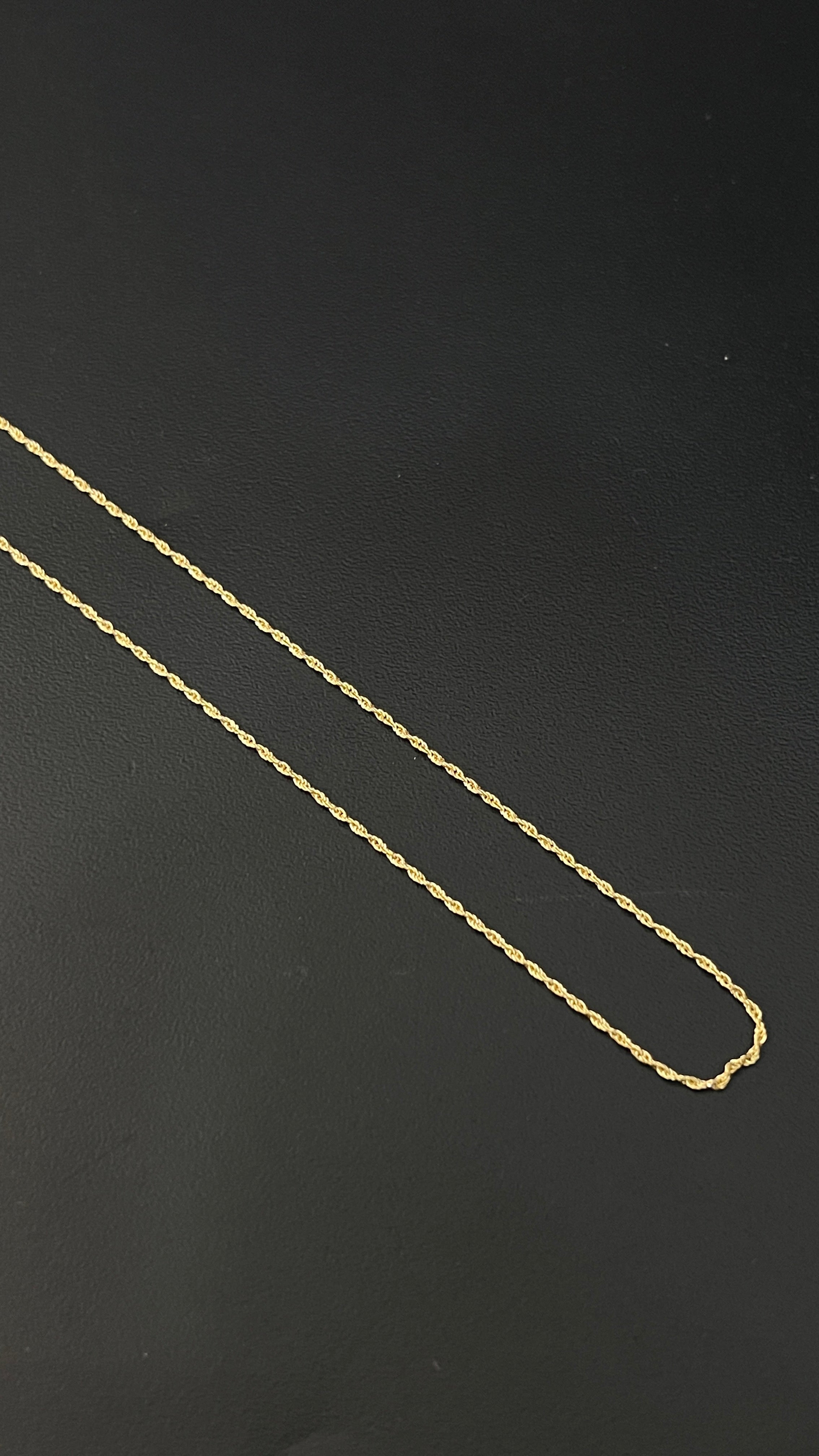 Gold Chain Invisible Rope
