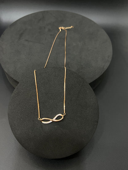 Ladies Pendant Chain _Rosegold stone Infinity