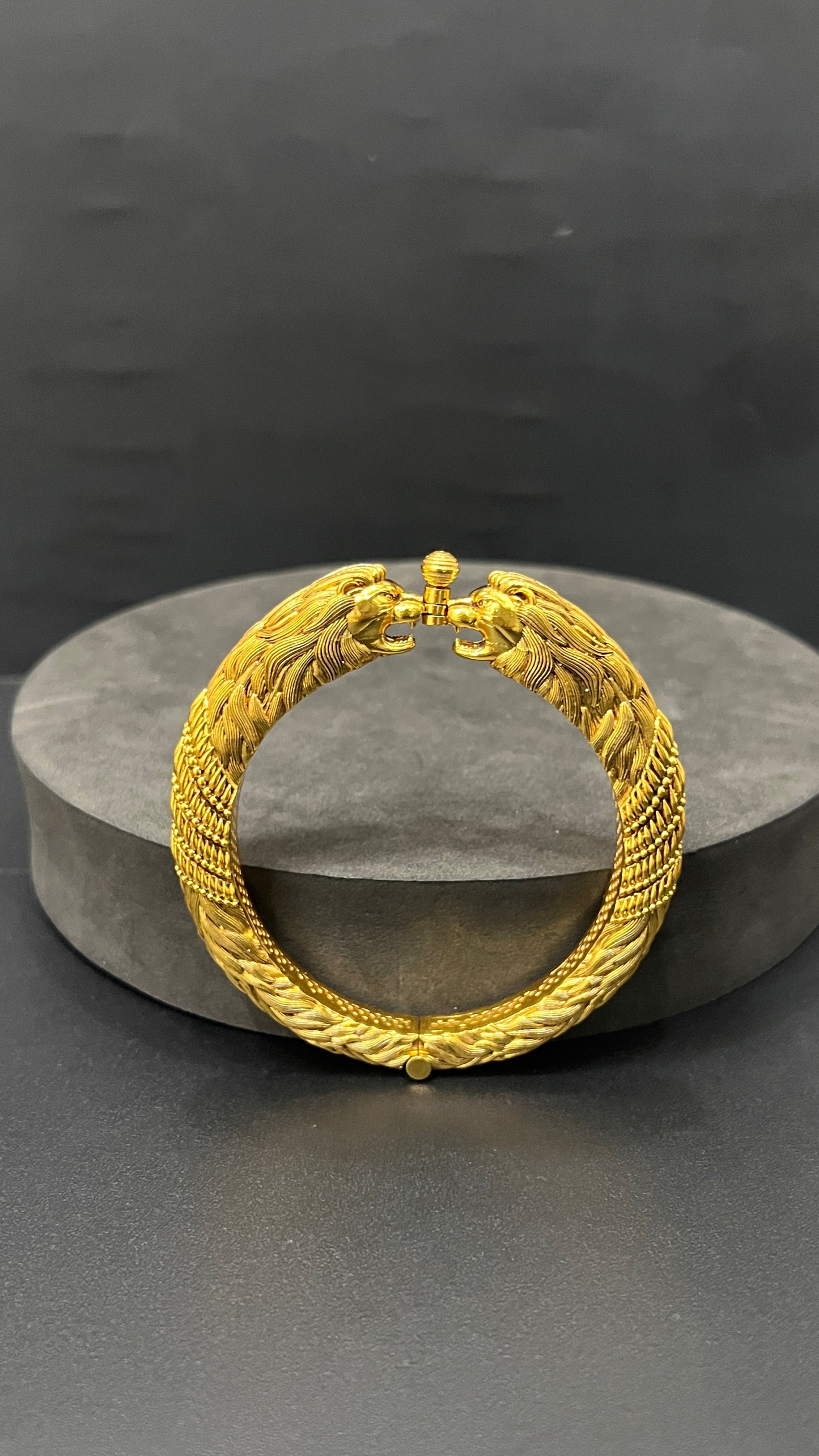 Silver lion Kada Master Piece