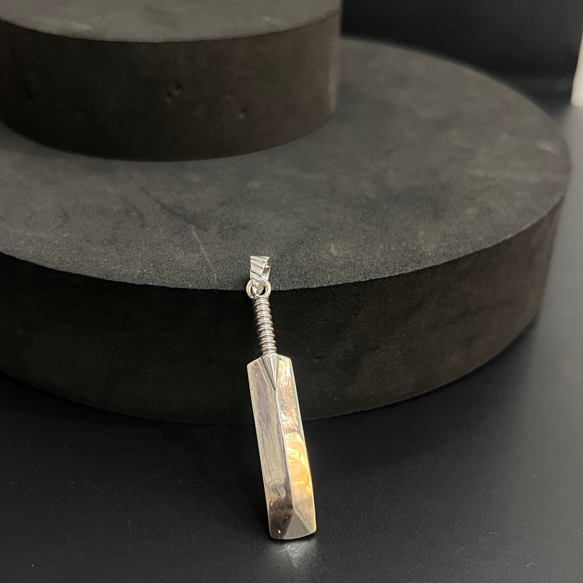Silver Unisex Pendant Cricket Bat 925