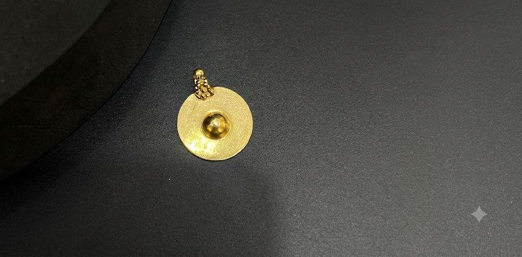 Silver Mangalayam Thatte Bottu 1 gram Size