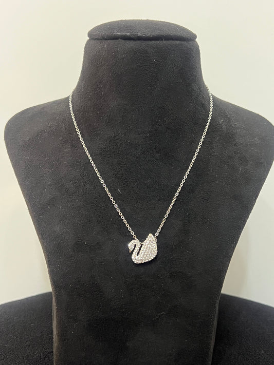 Ladies Swan Pendant