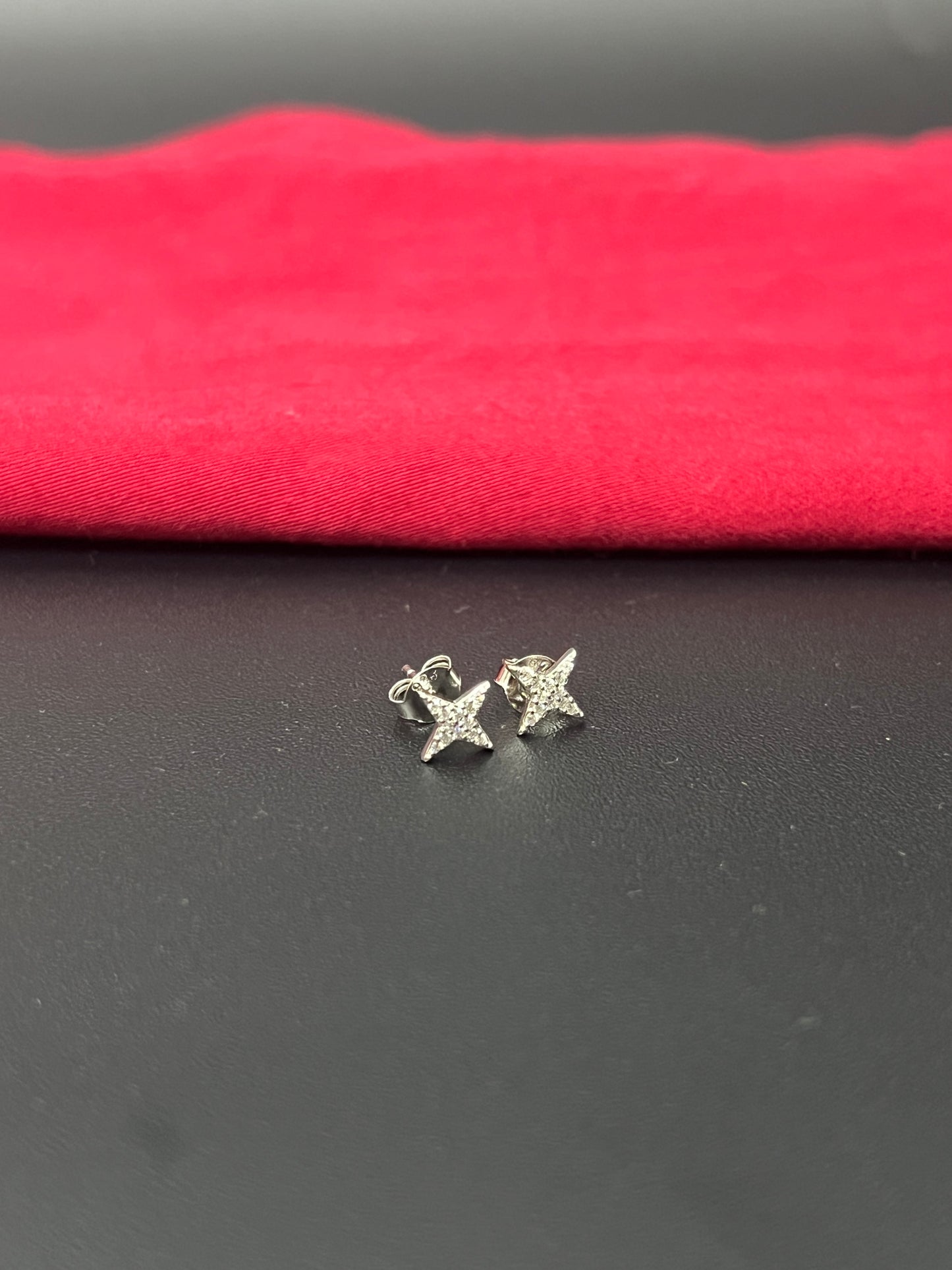 Second_Studs_Stars