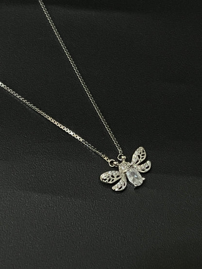 Ladies Pendant Chain_Honey bee