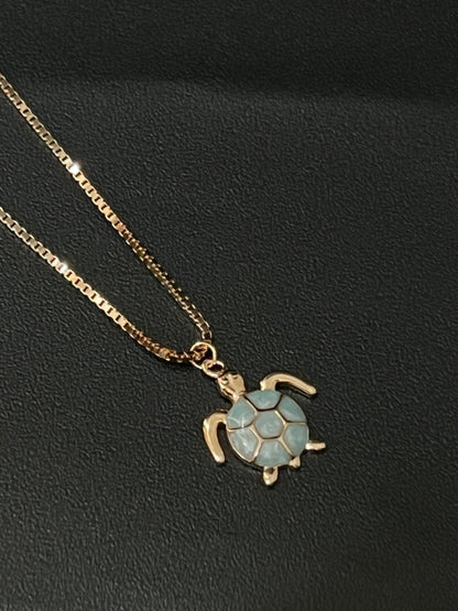 Ladies Pendant Chain_Tortoise Shape With Blue Stone