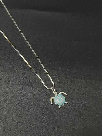 Ladies Pendant Chain_Tortoise Shape With Blue Stone