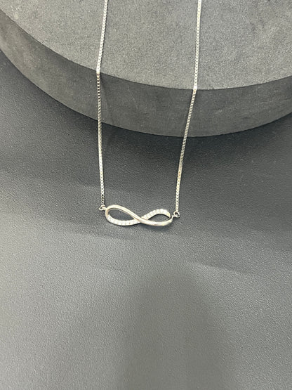 Ladies_Silver Infinity Chain