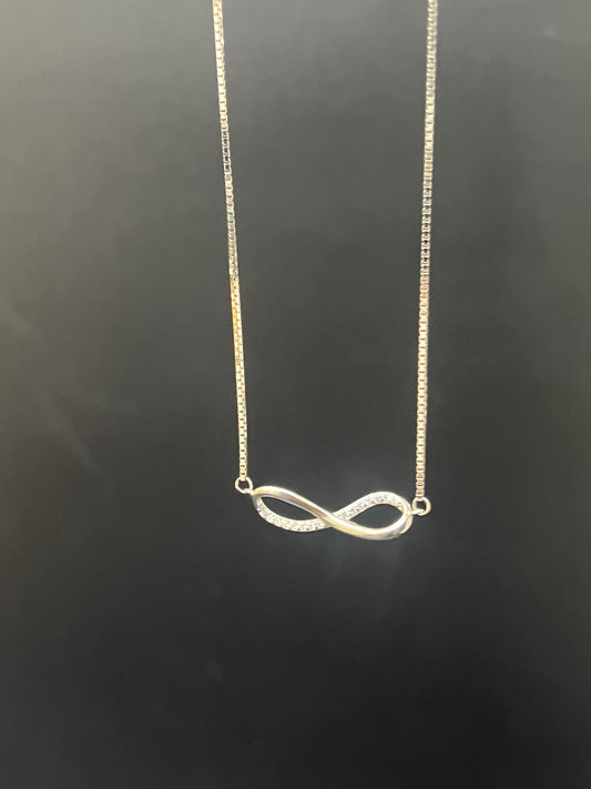 Ladies_Silver Infinity Chain