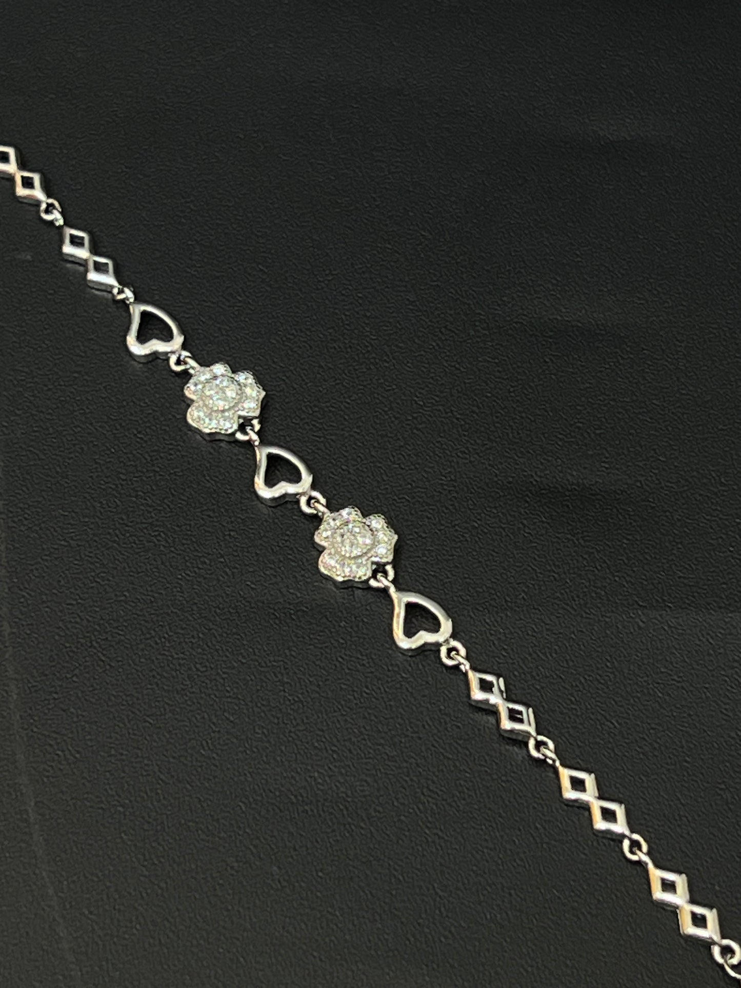 Baby Bracelet_Flower AD