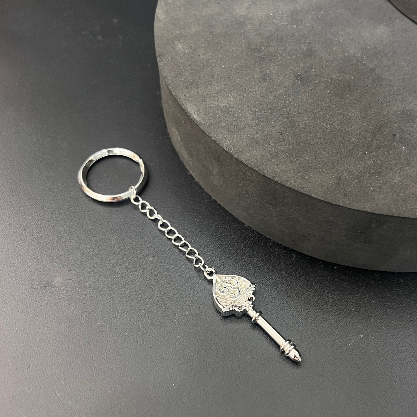 Silver Vel Key Chain Solid B