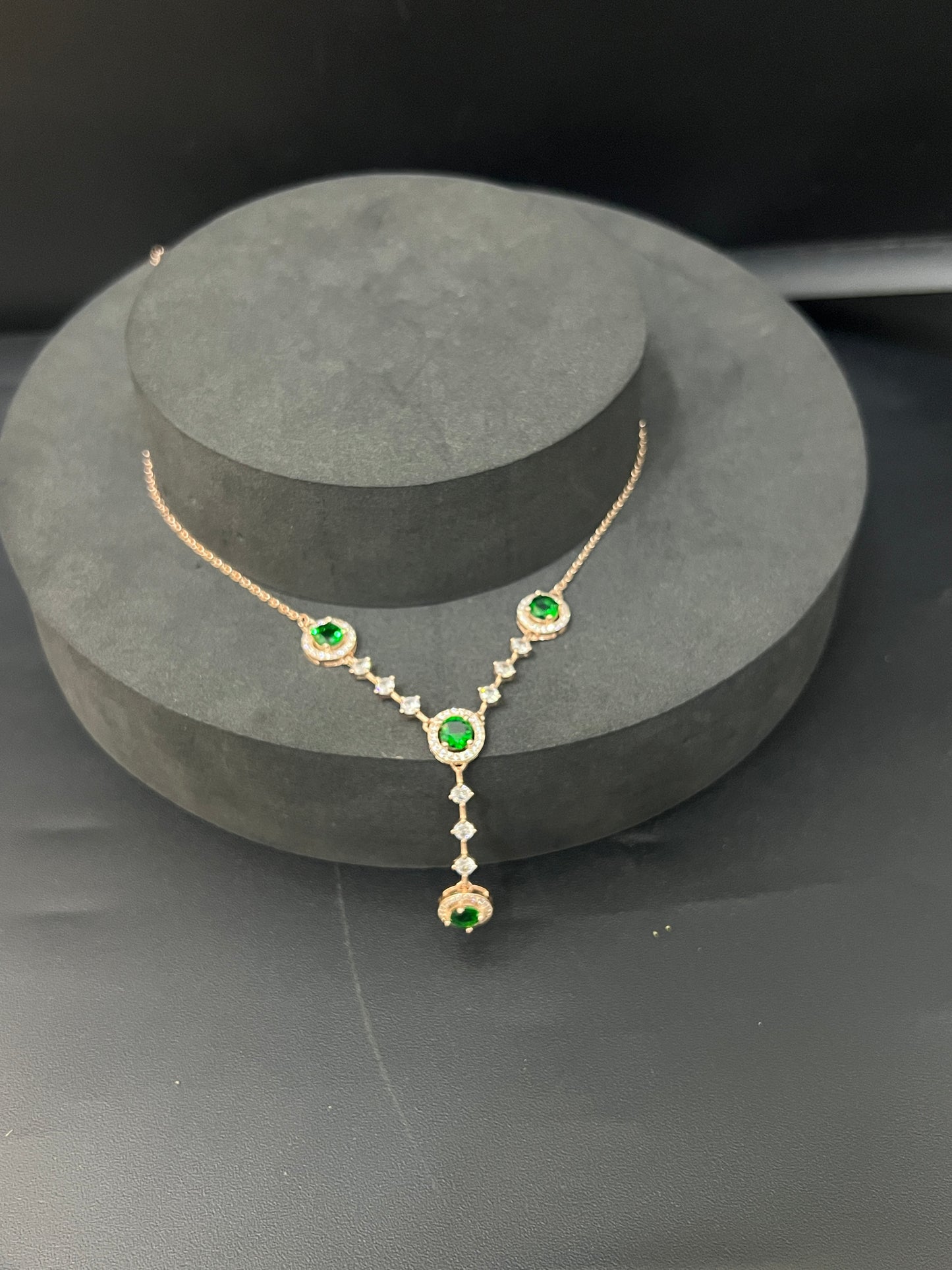 Ladies Pendent Set_Green Talus Necklace