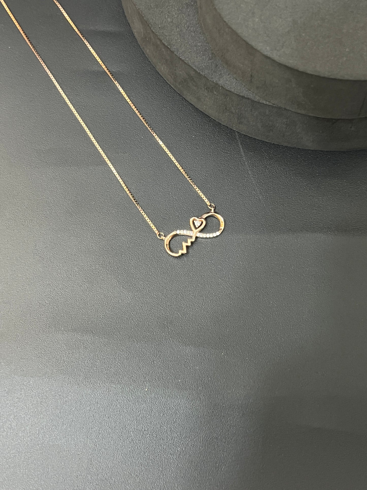 Ladies Infinity Heart Beat Pendant Chain