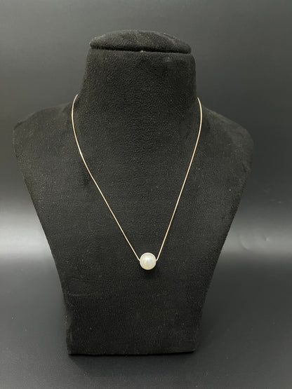 Ladies Pendant Chain _White ball