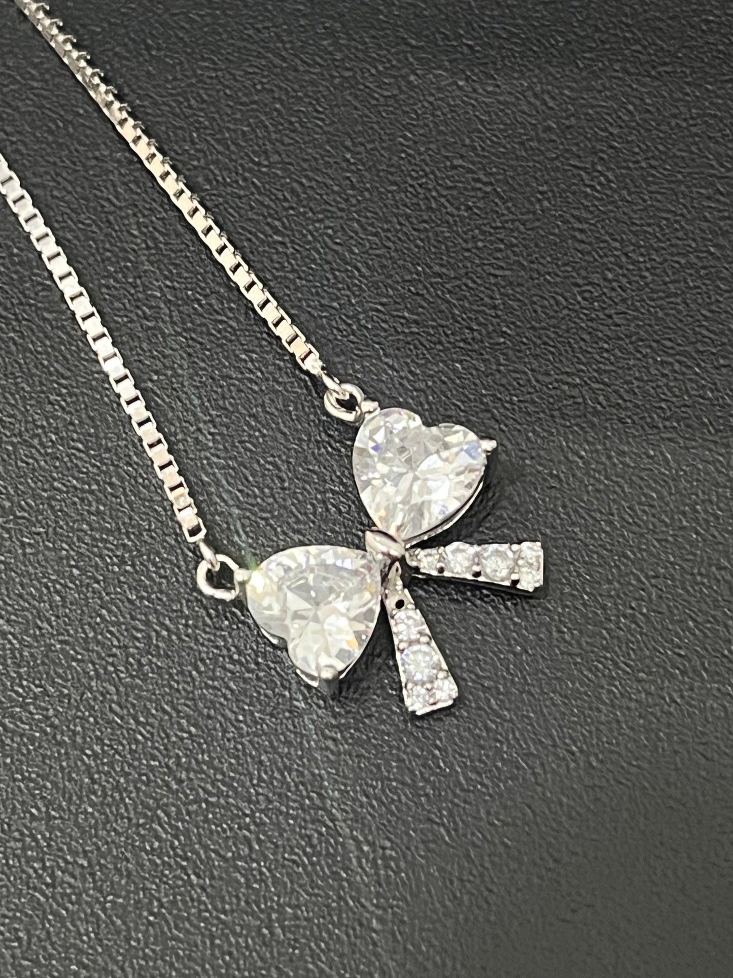 Ladies Pendant Chain_Bow