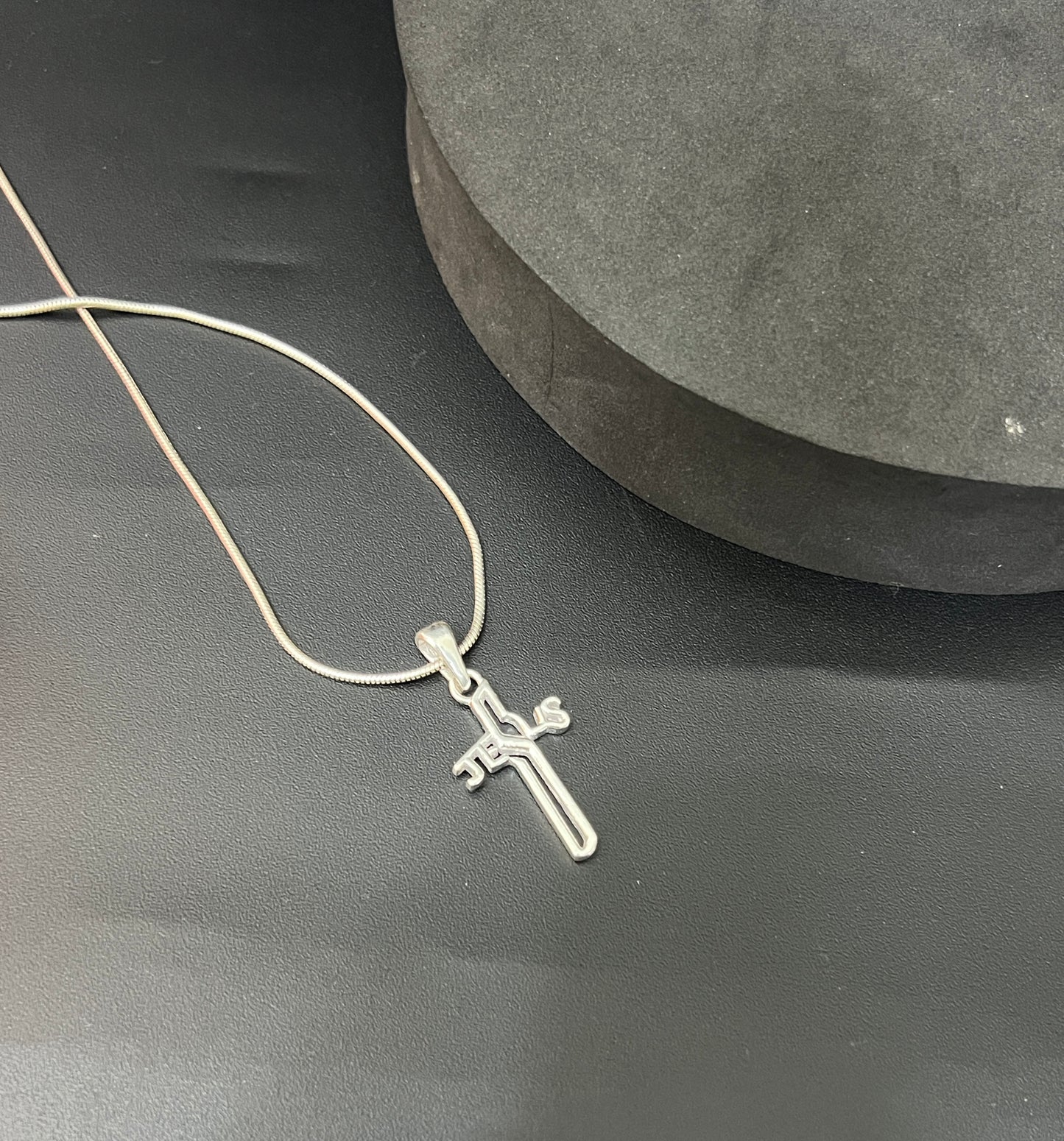 Jesus Pendant 04