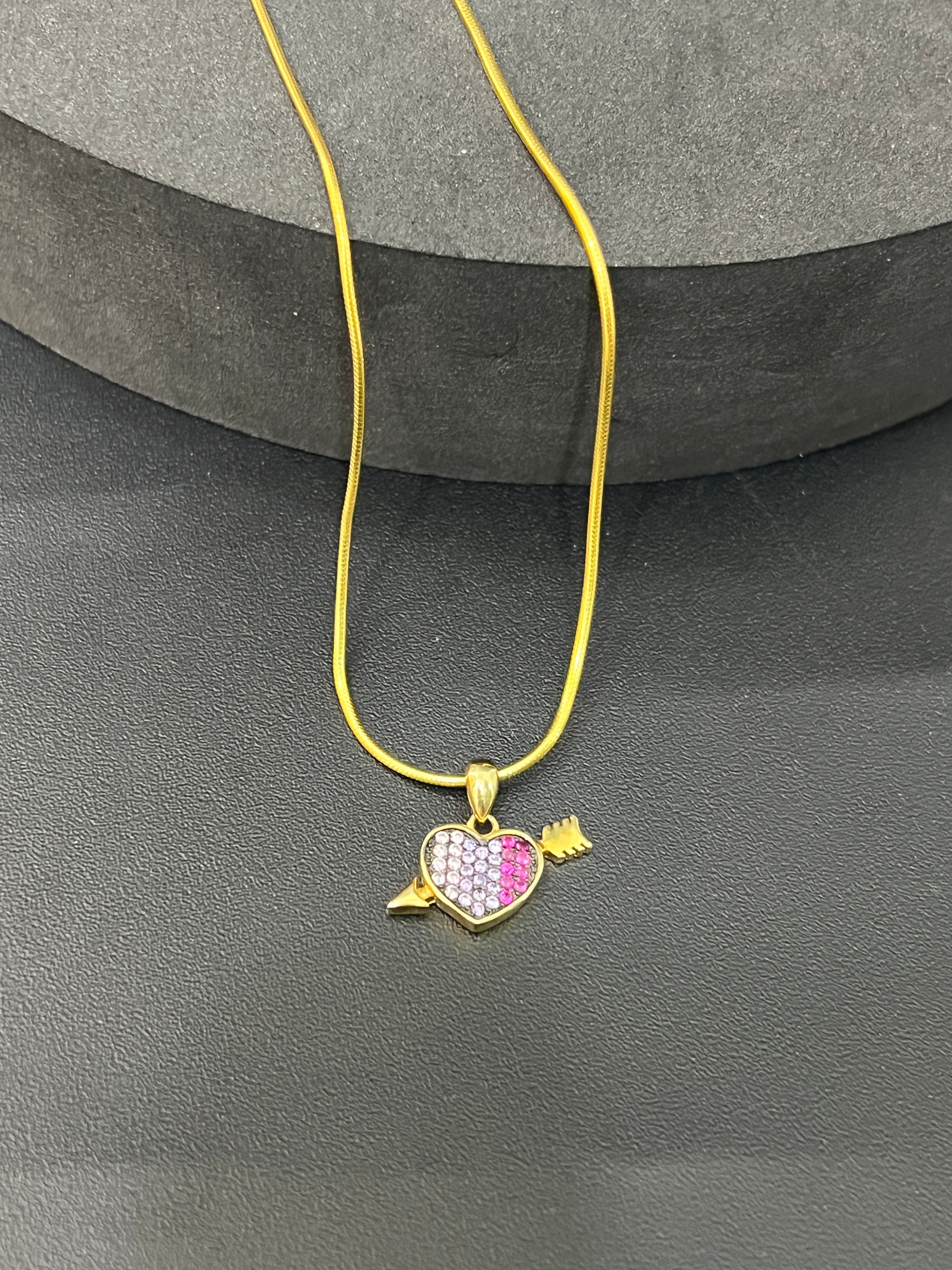 Ladies Heart Pendant Gold polish