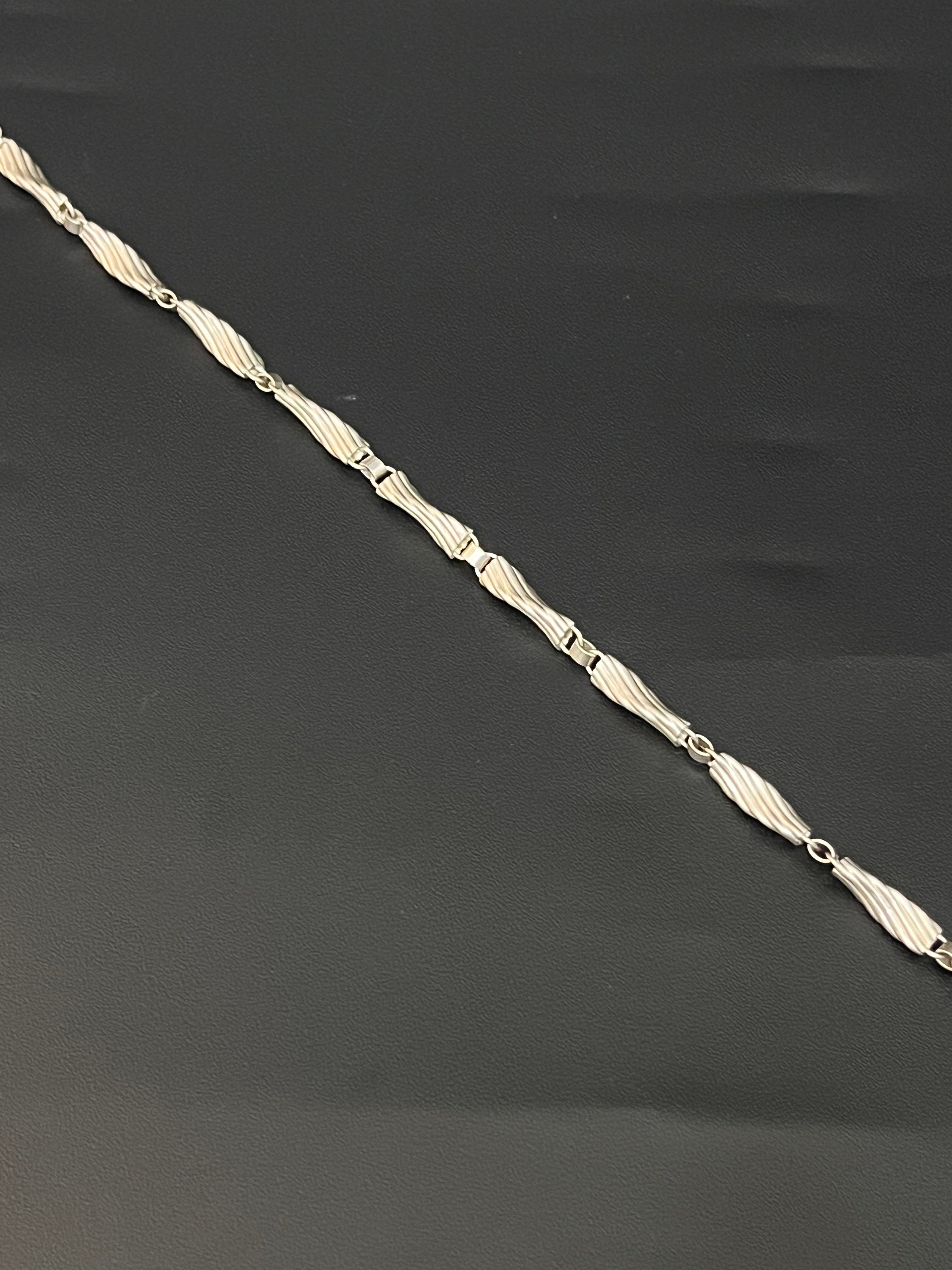Ladies Silver Bracelet Links