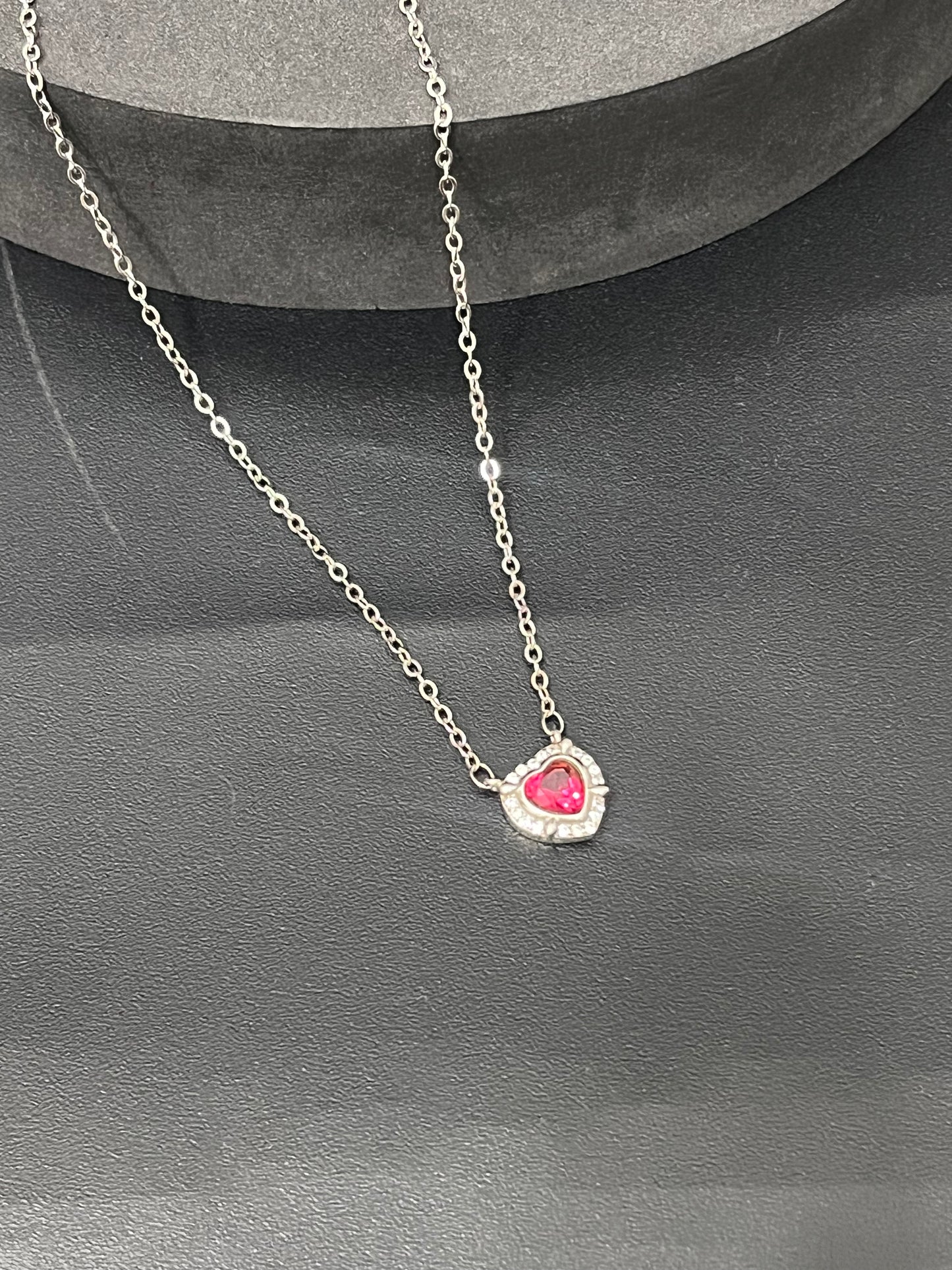 Ladies Chain_Pink Scree