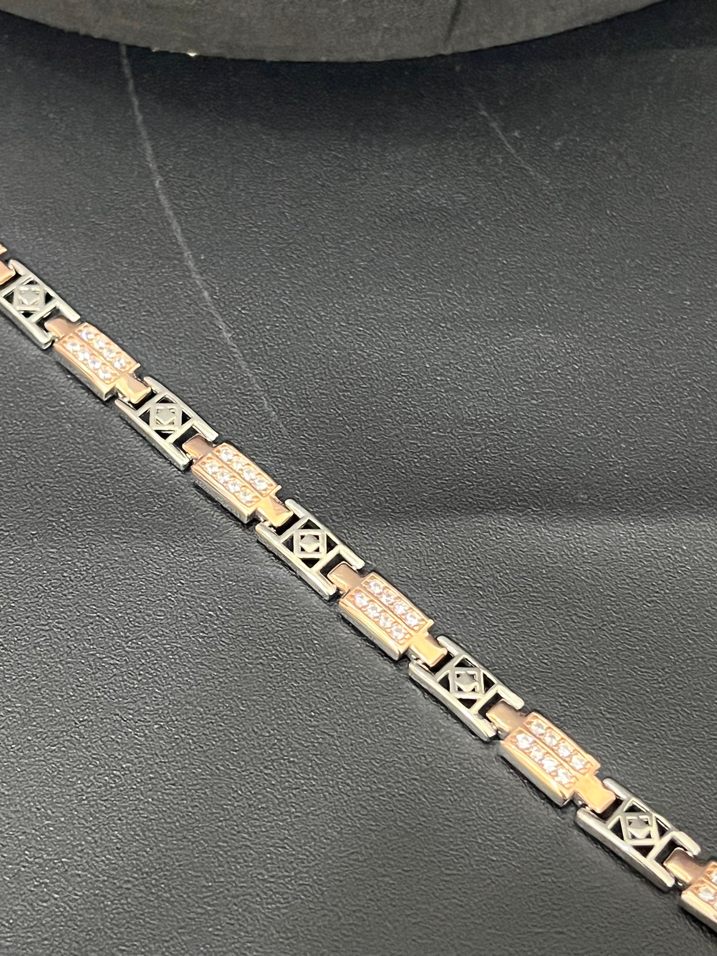 Men's_Italian Rosegold Finished Bracelet